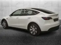 Usata Tesla Model Y RWD 88 kW (120 CV) 2024 Bianco SUV