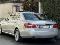 Usata Mercedes E350 Elegance 265 CV (194 kW) 2011 Grigio Berlina