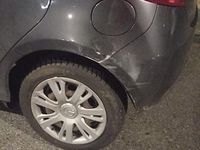 Usata Mazda 2 75 CV (55 kW) 2014 Grigio Utilitaria