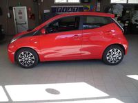 Usata Toyota Aygo X-wave 69 CV (50 kW) 2016 Rosso Utilitaria