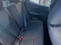 Usata Toyota Yaris Hybrid Trend 92 CV (67 kW) 2023 Grigio Berlina