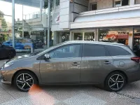 Usata Toyota Auris Touring Sports Lounge 99 CV (72 kW) 2017 Bronzo Station wagon
