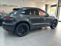 Usata Porsche Macan 245 CV (180 kW) 2019 Grigio metallizzato SUV