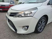 Usata Toyota Verso Style 111 CV (81 kW) 2014 Bianco Monovolume