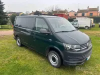 Usata VW T6 102 CV (75 kW) 2016 Verde Furgone