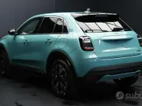 Nuova Fiat 600 La Prima 145 CV (106 kW) 2025 Bluazzurro SUV
