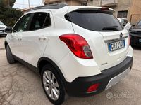 Usata Opel Mokka Cosmo 130 CV (95 kW) 2015 Bianco SUV