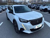 Używany Peugeot 2008 Allure 131 KM (96 kW) 2023 Biały SUV