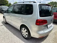 Usata VW Touran Comfortline 105 CV (77 kW) 2015 Argento Monovolume