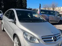 Usata Mercedes B200 140 CV (102 kW) 2005 Nero Monovolume