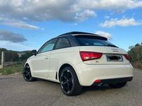 Usata Audi A1 Attraction 105 CV (77 kW) 2011 Bianco Berlina