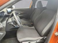 Usata Peugeot 2008 Active 100 CV (73 kW) 2023 Arancione SUV