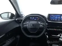 Usata Peugeot 208 Allure 101 CV (74 kW) 2025 Grigio Utilitaria