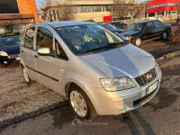 Usata Fiat Idea Emotion 95 CV (69 kW) 2011 Grigio Monovolume