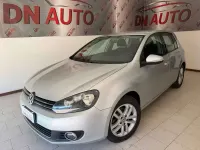 Usata VW Golf VII Highline 105 CV (77 kW) 2012 Argento Berlina