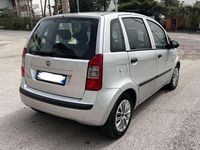 Usata Fiat Idea Active 90 CV (66 kW) 2011 Grigio Monovolume