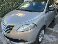 Usata Lancia Ypsilon Gold 80 CV (58 kW) 2014 Beige Utilitaria