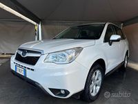 Usata Subaru Forester Comfort 147 CV (108 kW) 2015 Bianco SUV