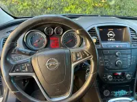 Usata Opel Insignia 160 CV (117 kW) 2012 Grigio Station wagon