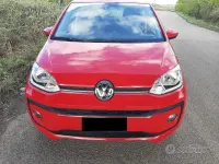 Usata VW up! 60 CV (44 kW) 2017 Rosso Utilitaria