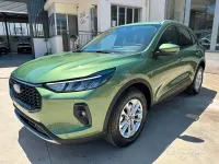 Nuova Ford Kuga Titanium 151 CV (111 kW) 2026 Verde SUV