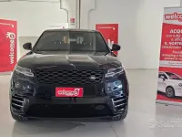 Usata Land Rover Range Rover Velar R-Dynamic 240 CV (176 kW) 2019 Nero SUV
