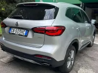 Usata MG HS Comfort 162 CV (119 kW) 2023 Grigio SUV