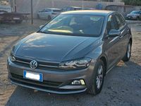 Usata VW Polo 80 CV (58 kW) 2019 Grigio Berlina