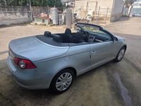 Begagnad VW Eos 140 HK (102 kW) 2009 Silver Cab