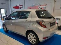 Usata Toyota Yaris Hybrid Lounge 101 CV (74 kW) 2013 Altro Berlina