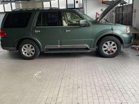 Usata Lincoln Navigator 305 CV (224 kW) 2004 Verde SUV