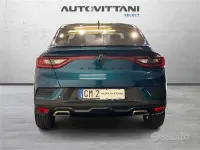Usata Renault Arkana Engineered 94 CV (69 kW) 2023 Blu SUV