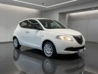 Usata Lancia Ypsilon Gold 95 CV (69 kW) 2011 Bianco Utilitaria