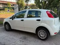 Usata Fiat Grande Punto 69 CV (50 kW) 2017 Bianco Utilitaria