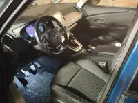 Usata Renault Scénic 120 CV (88 kW) 2019 Blu Monovolume