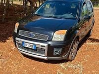 Usata Ford Fusion 68 CV (50 kW) 2009 Nero Utilitaria