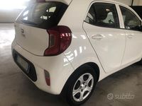 Usata Kia Picanto 67 CV (49 kW) 2019 Bianco Utilitaria