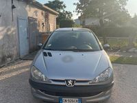 Usata Peugeot 206 S 60 CV (44 kW) 2004 Grigio Utilitaria