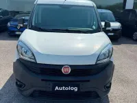 Usata Fiat Doblò Lounge 120 CV (88 kW) 2019 Bianco Monovolume