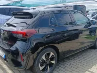 Usata Opel Corsa-e 100 kW (136 CV) 2023 Nero Utilitaria