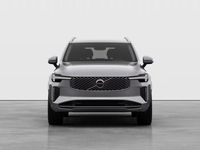 Neu Volvo XC90 Core 251 PS (184 kW) 2025 SUV