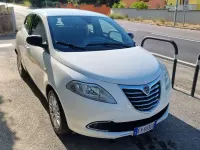 Usata Lancia Ypsilon Gold 95 CV (69 kW) 2015 Utilitaria