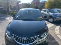 Usata Lancia Ypsilon 95 CV (69 kW) 2022 Nero Utilitaria