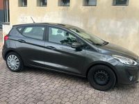 Usata Ford Fiesta 95 CV (69 kW) 2018 Grigio Utilitaria