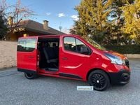 Usata Opel Vivaro 125 CV (91 kW) 2015 Rosso Monovolume