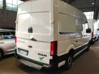 Usata VW Crafter 140 CV (102 kW) 2021 Azzurro Furgone