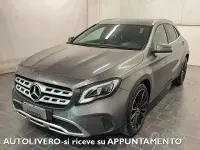 Usata Mercedes GLA180 122 CV (89 kW) 2017 Grigio SUV