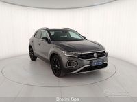 Usata VW T-Roc Sport 116 CV (85 kW) 2024 Grigio SUV