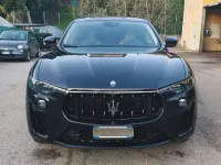 Usata Maserati Levante 330 CV (242 kW) 2021 Nero SUV