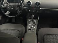 Usata Audi A3 Attraction 110 CV (80 kW) 2016 Grigio Berlina